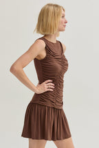 Mini-robe en maille froncée