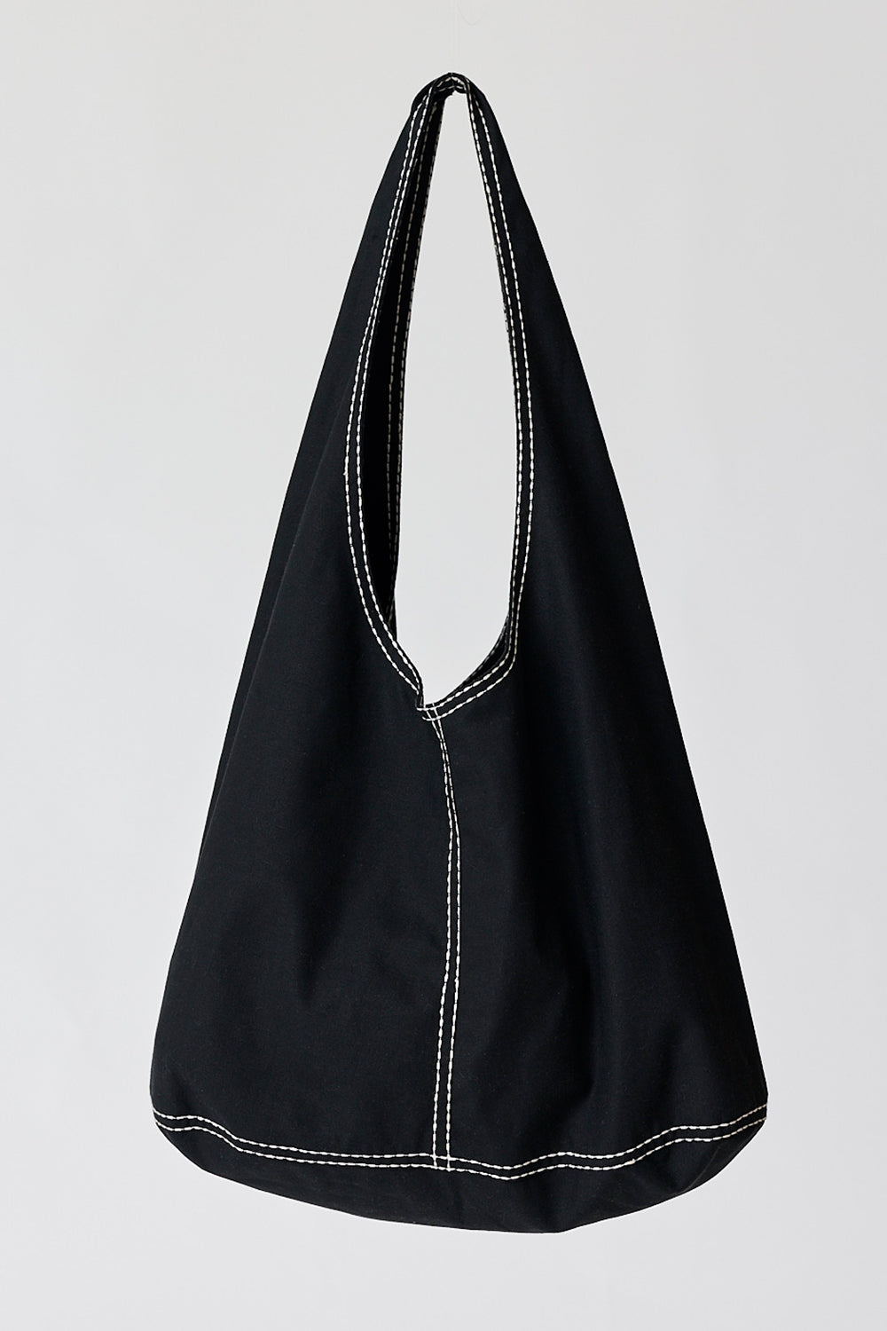 Sac à bandoulière hobo oversize en mélange de coton et de lin avec surpiqûres contrastantes