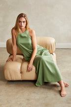 Robe nuisette en cupro à torsade au dos