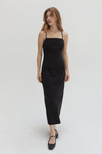 Robe midi sans manches en tissu mélangé à dos croisé avec fente au dos