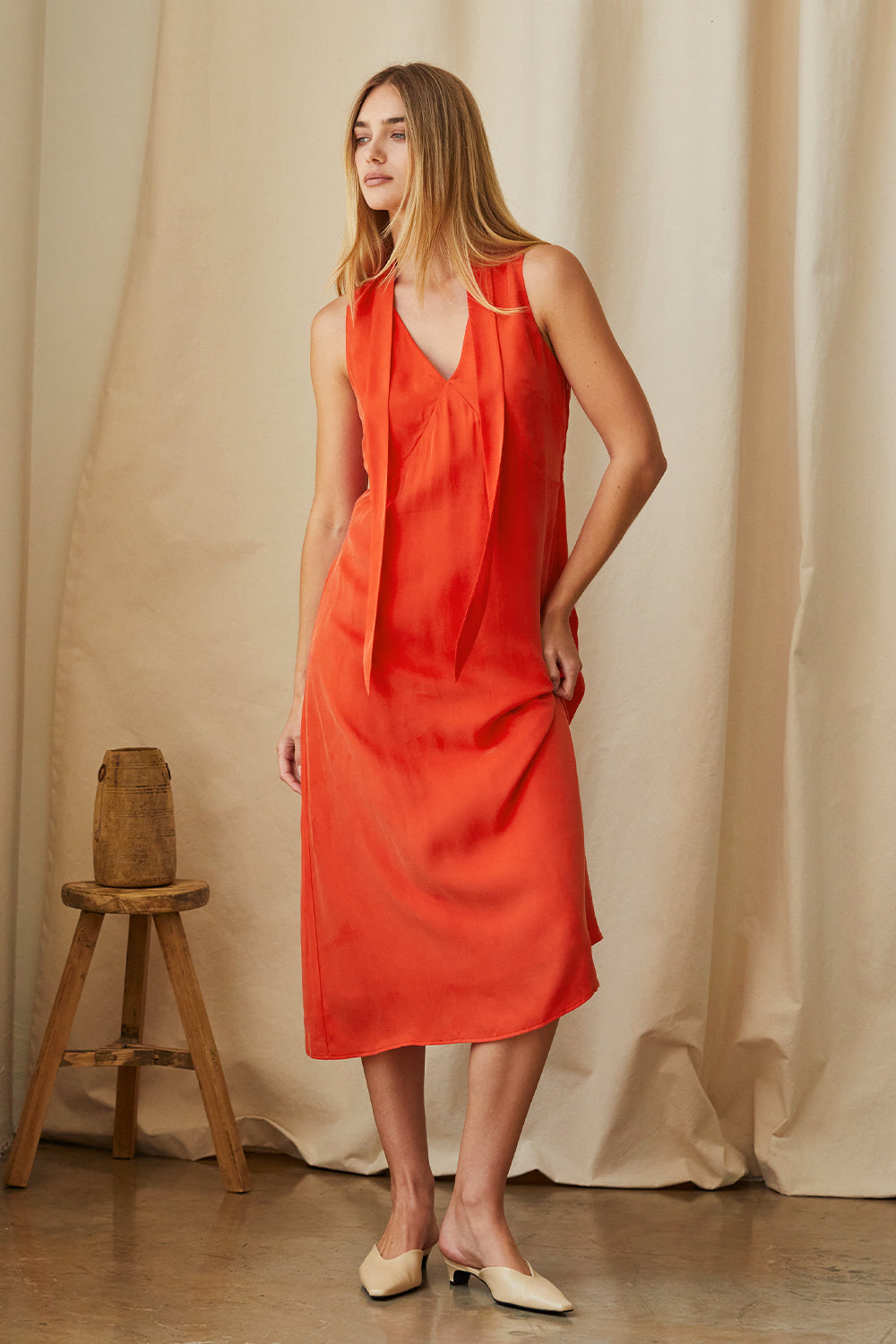 Robe midi en cupro avec foulard