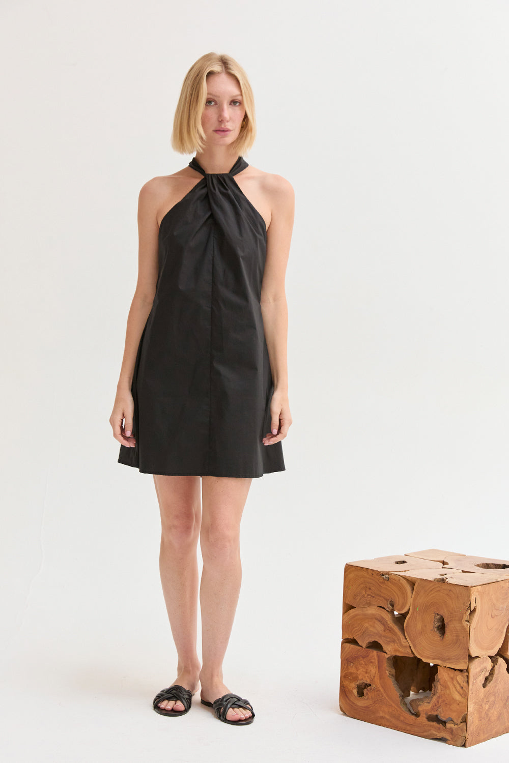 Mini-robe évasée en popeline, à nouer derrière le cou