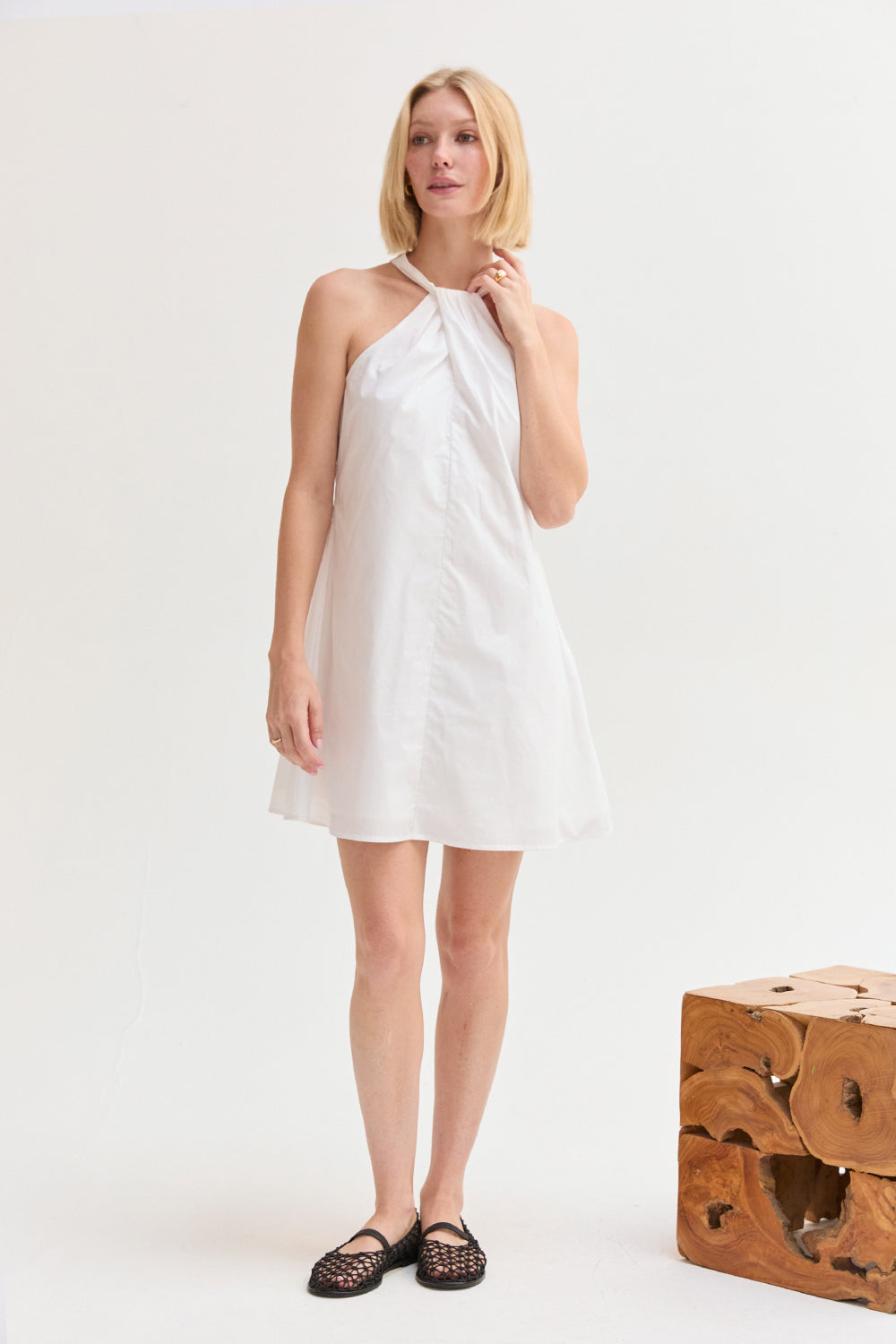 Mini-robe évasée en popeline, à nouer derrière le cou