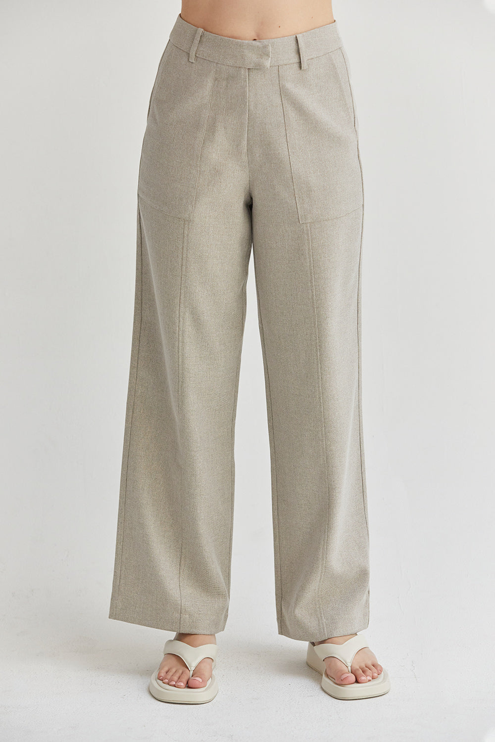 Pantalon droit tissé texturé avec poches plaquées, couleur avoine