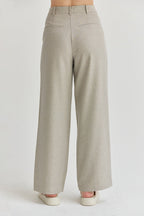 Pantalon droit tissé texturé avec poches plaquées, couleur avoine