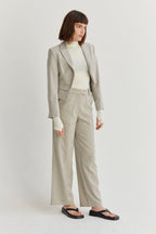 Pantalon droit tissé texturé avec poches plaquées, couleur avoine