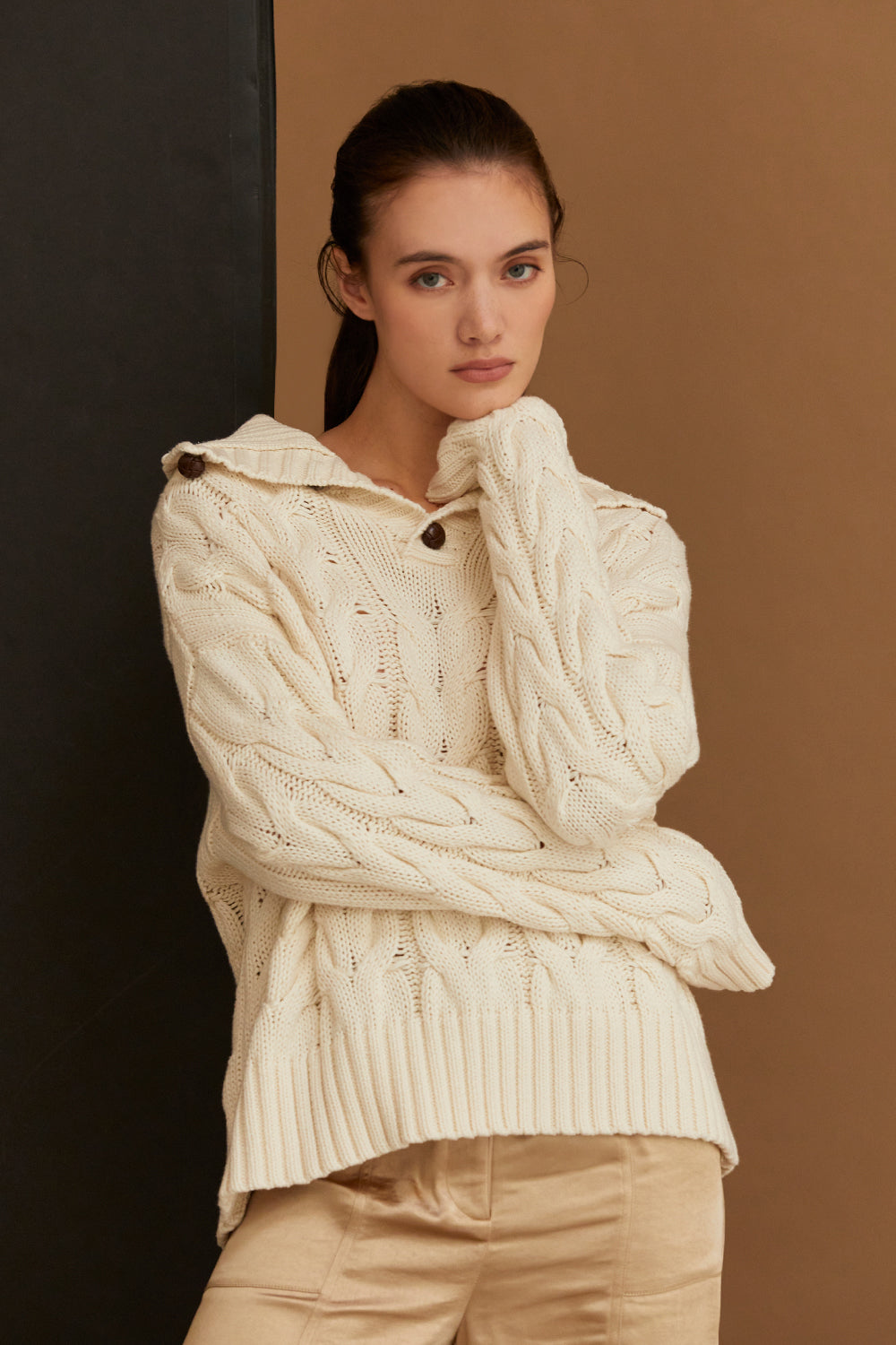 Chandail en tricot Bretzel Anya