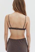 Ensemble deux pièces brassière et chemise boutonnée en cupro, coloris expresso