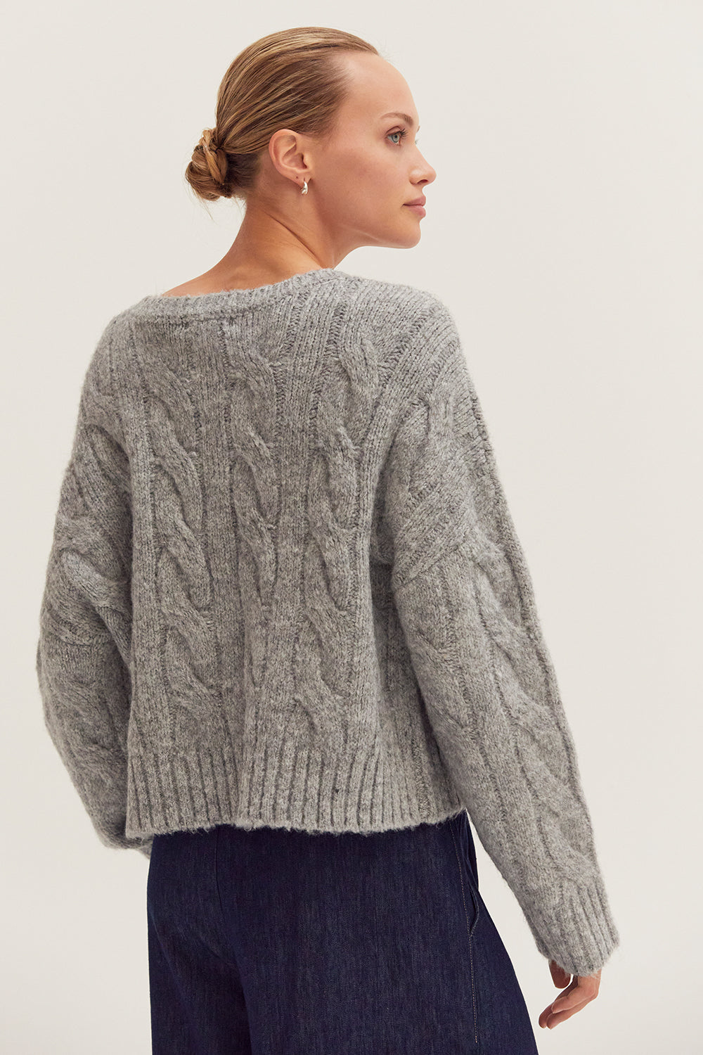 Pull en maille torsadée