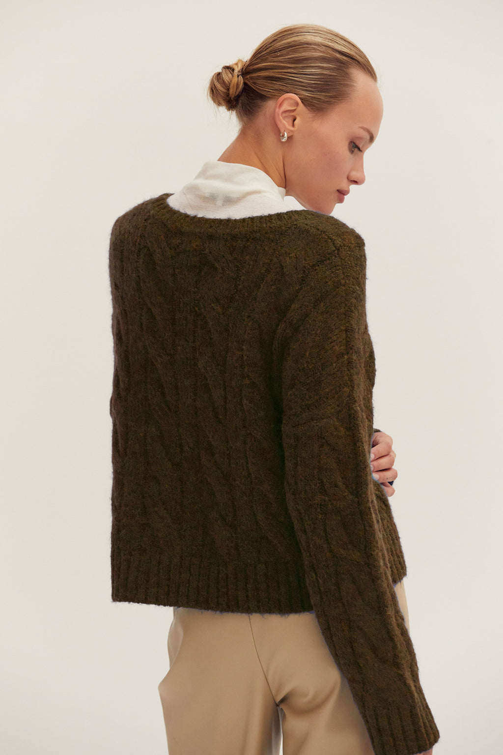 Pull en maille torsadée