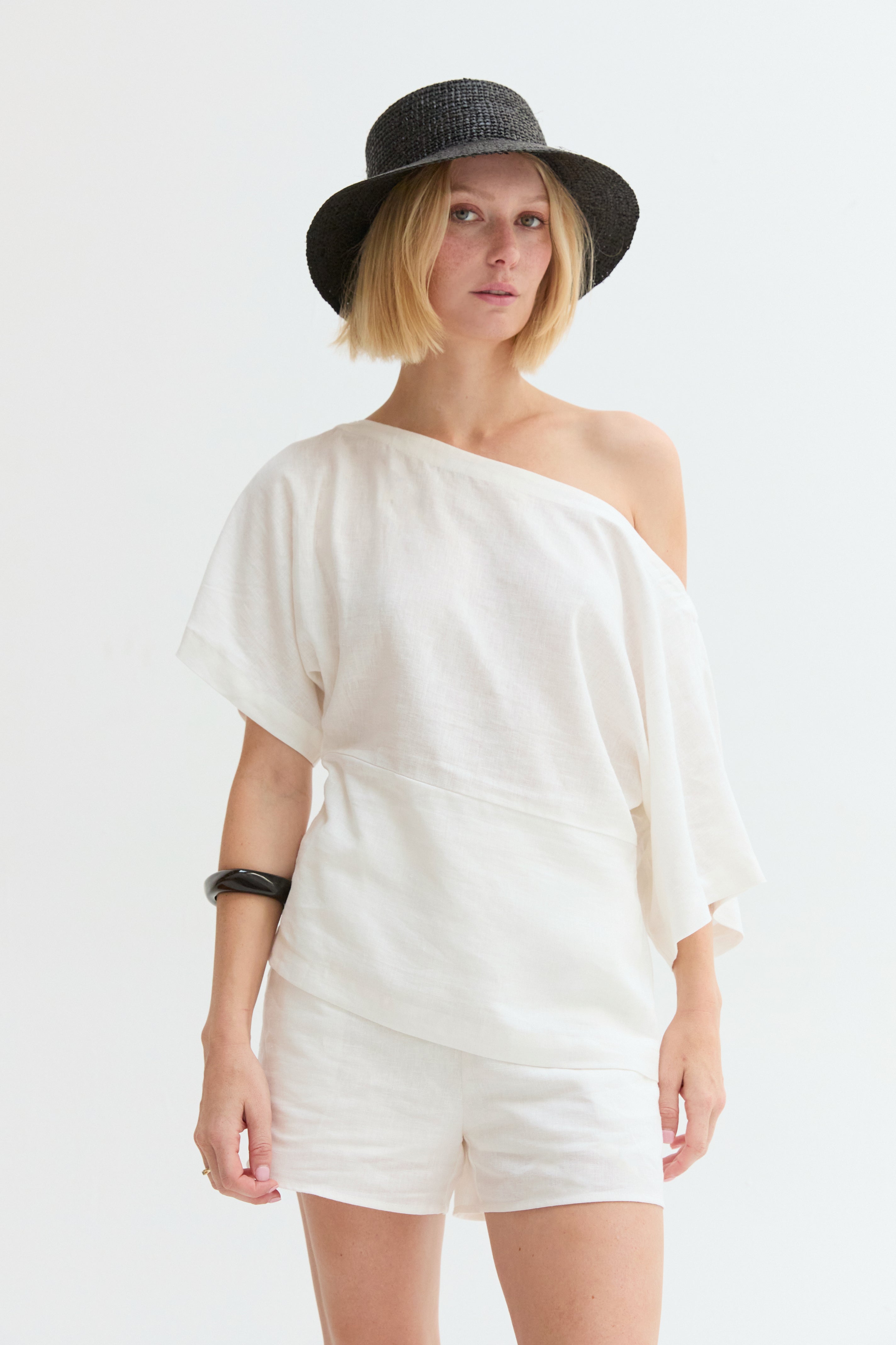Haut asymétrique en mélange de lin