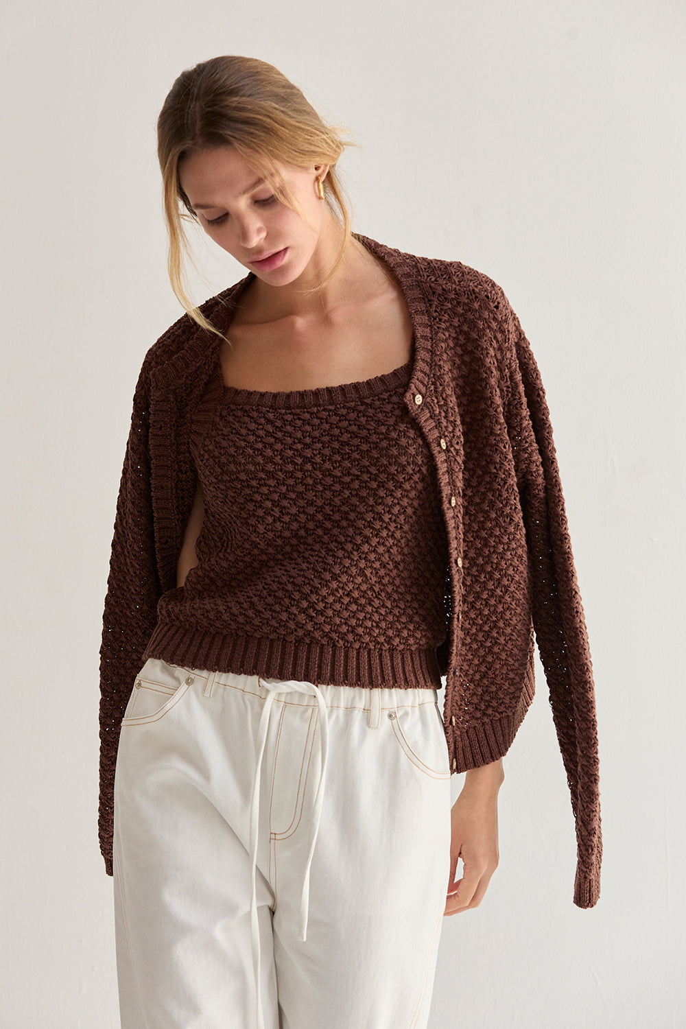 Ensemble gilet et débardeur en maille tressée