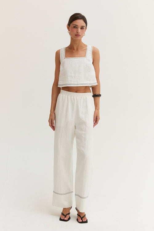 Ensemble deux pièces en lin haut court et pantalon surpiqués contrastants